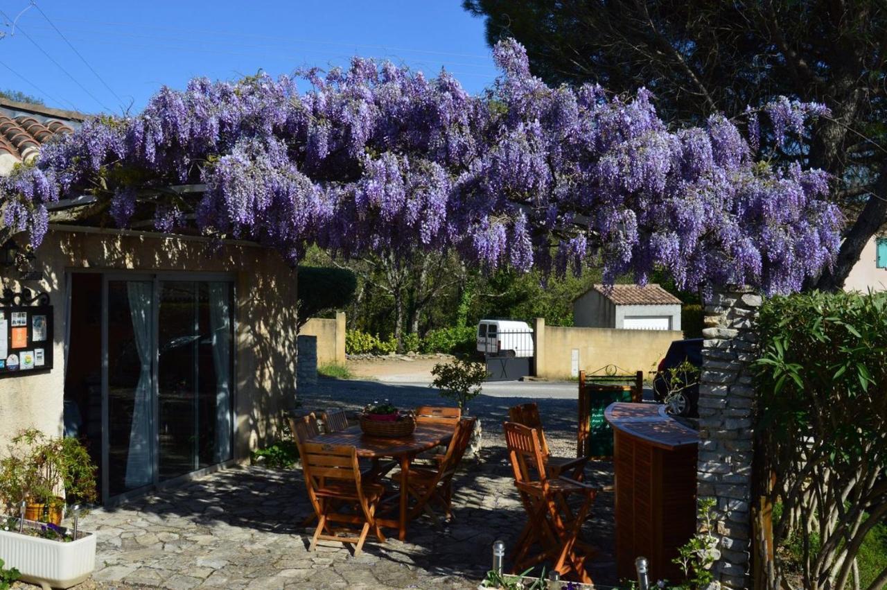 Espace Loisirs Hotel Saint-Martin-d'Ardeche Luaran gambar