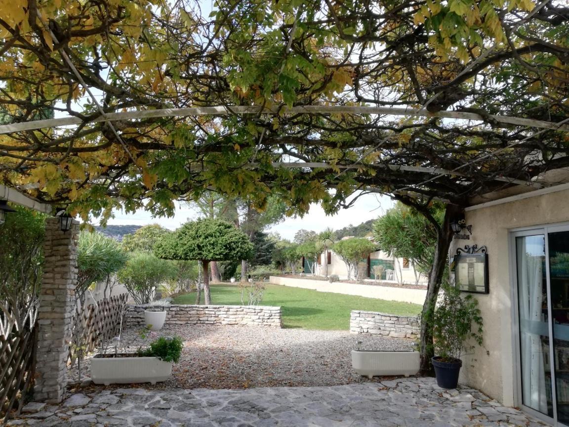 Espace Loisirs Hotel Saint-Martin-d'Ardeche Luaran gambar