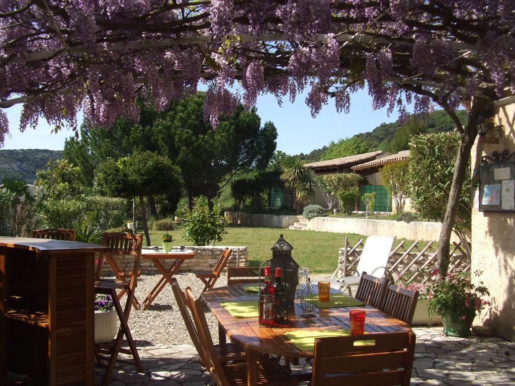Espace Loisirs Hotel Saint-Martin-d'Ardeche Luaran gambar
